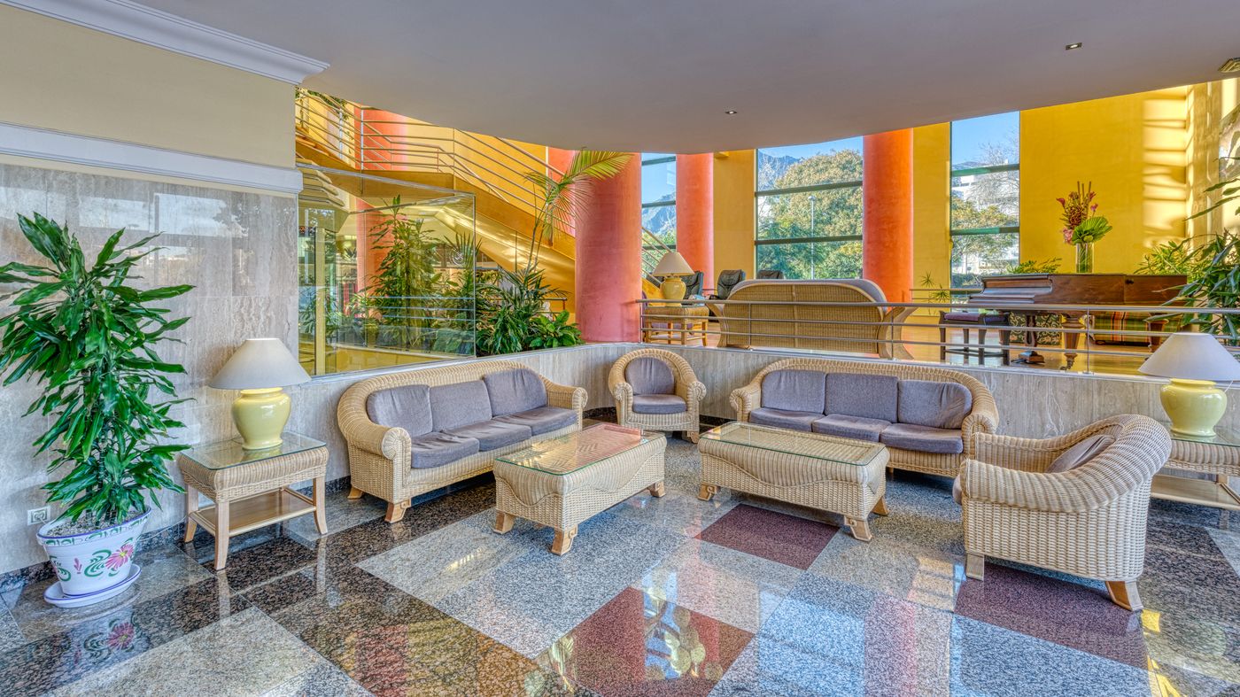 Senator-Marbella-Lobby-38