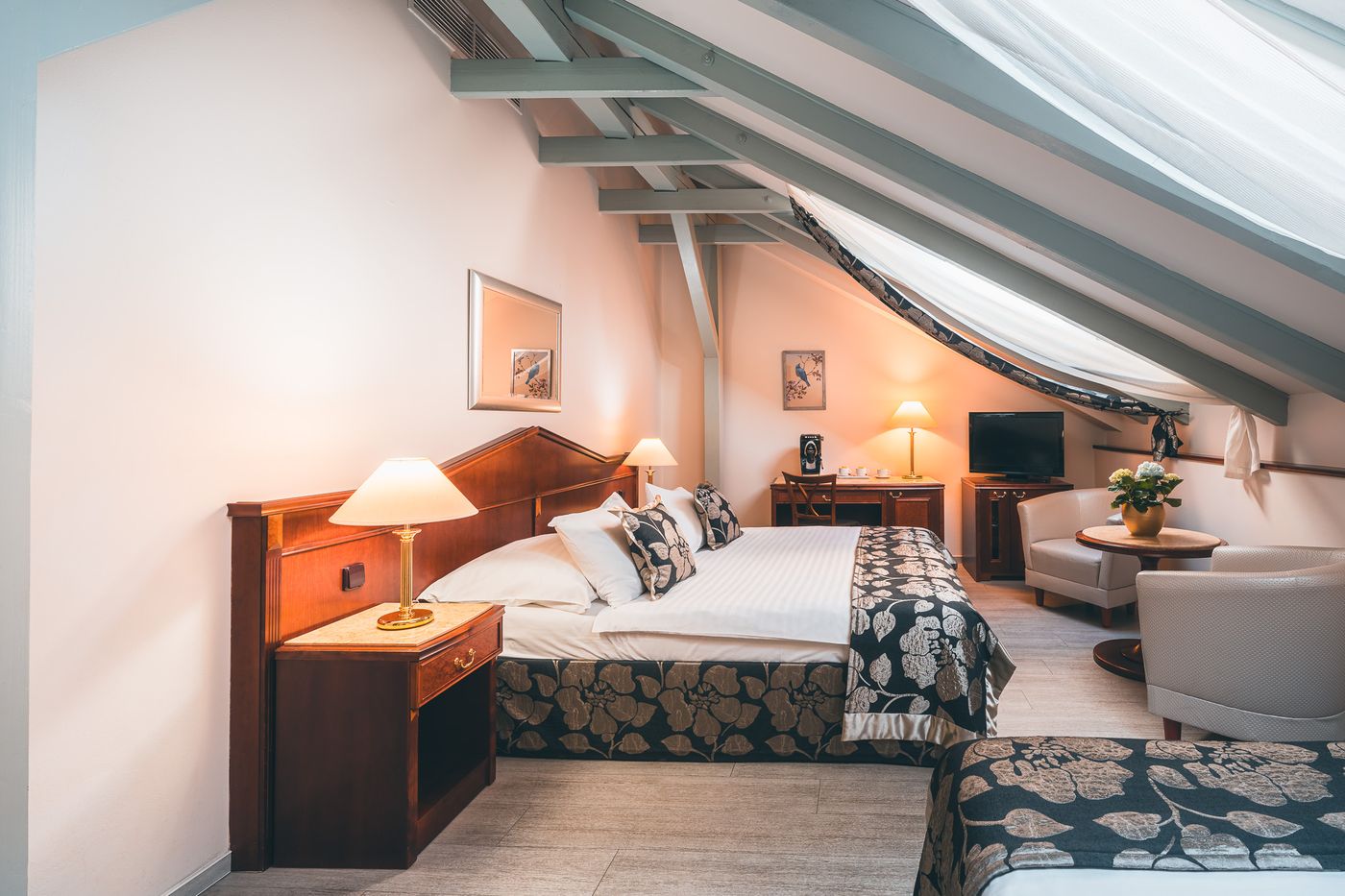 Carlton-Hotel-Prague-Room-23