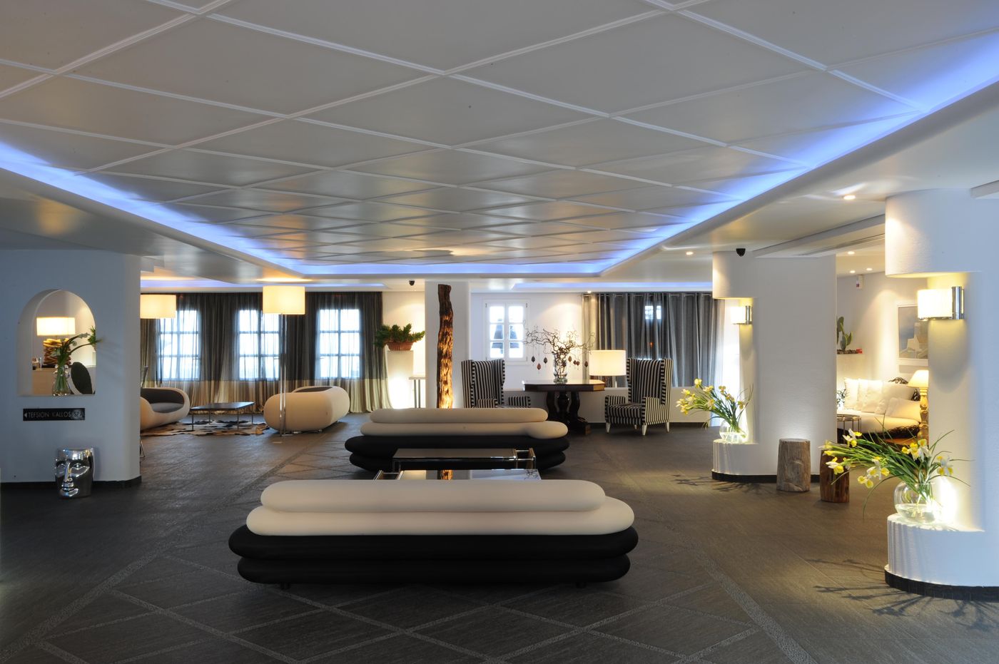 Aressana-Spa-Hotel---Suites-Lobby-56