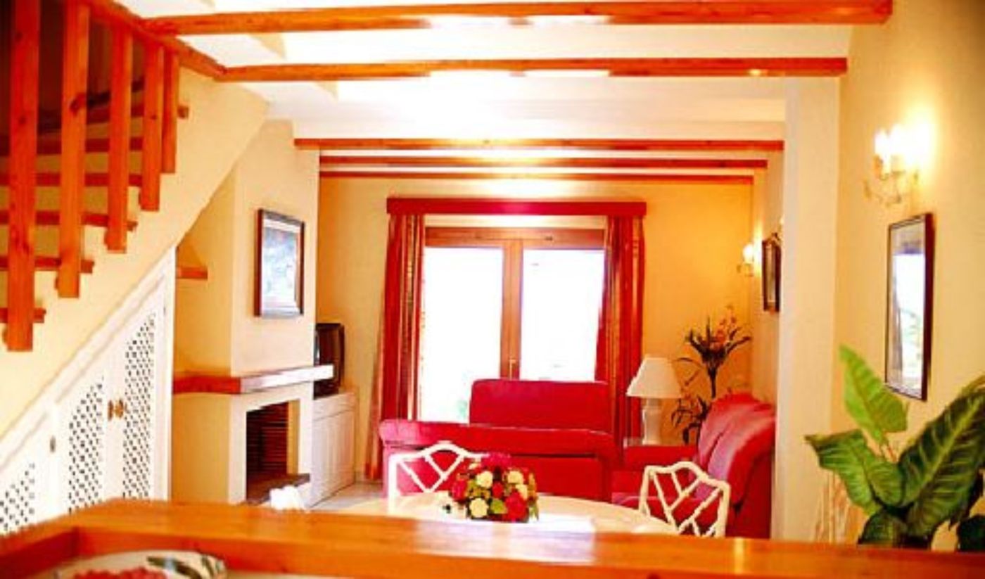 Parque-Denia--Room-11