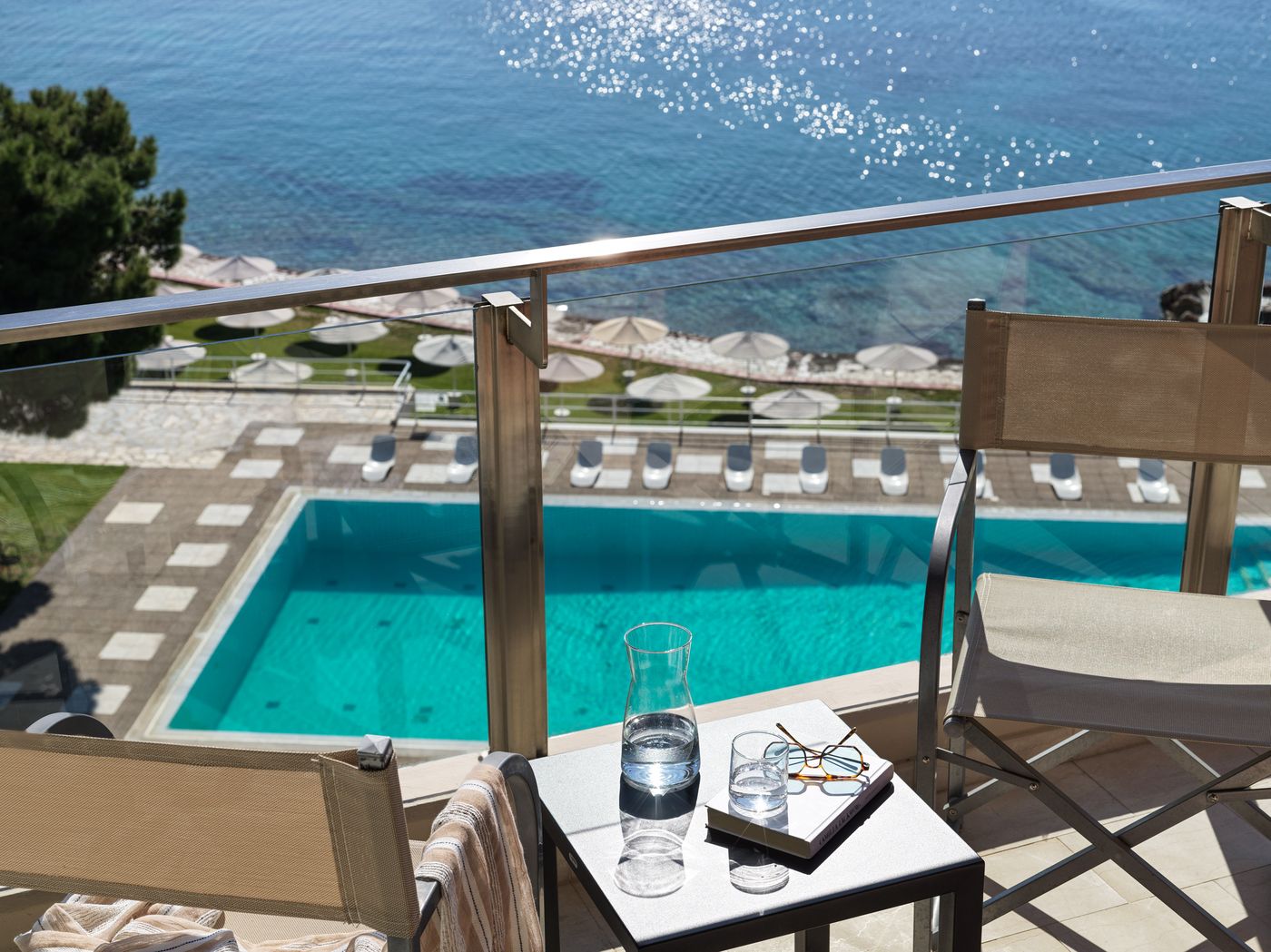 Kalamaki-Beach-Room-12