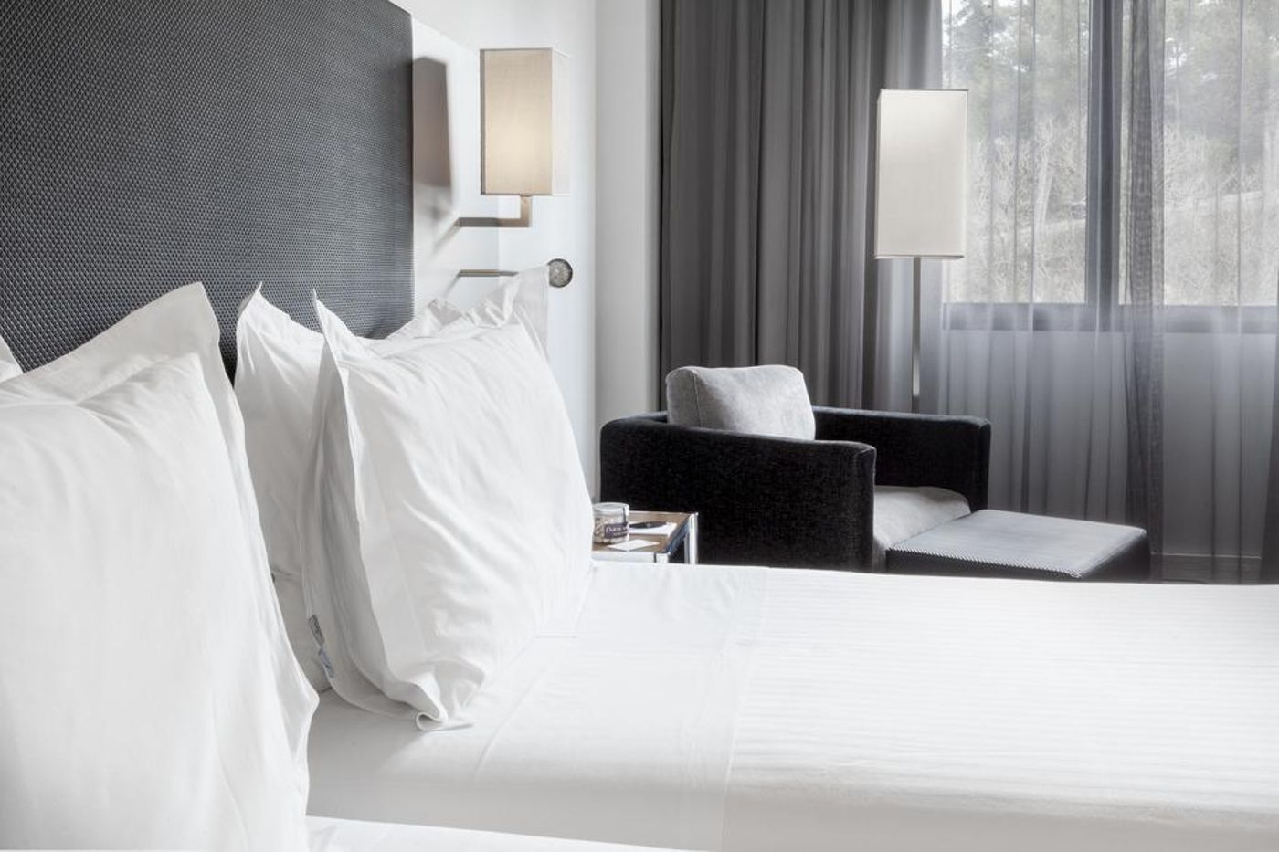 Hotel-Palau-de-Bellavista-Girona-by-URH-Room-8