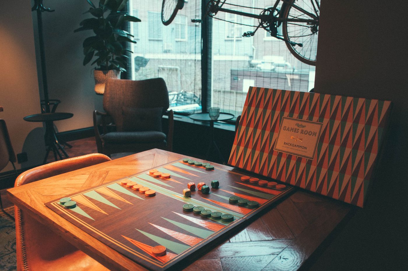 Max-Brown-Hotel-Museum-Square--part-of-Sircle-Collection-Restaurant-28