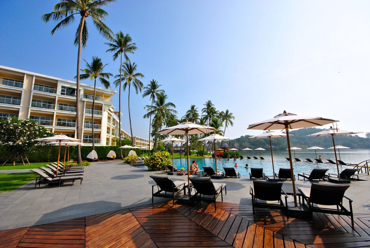 Crowne-Plaza-Phuket-Panwa-Beach-Pool-7