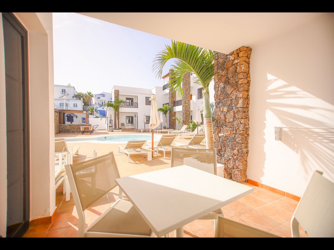 Club-Atlantico-Room-15