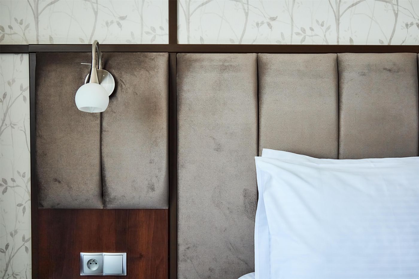 Metropolo-By-Golden-Tulip-Room-27