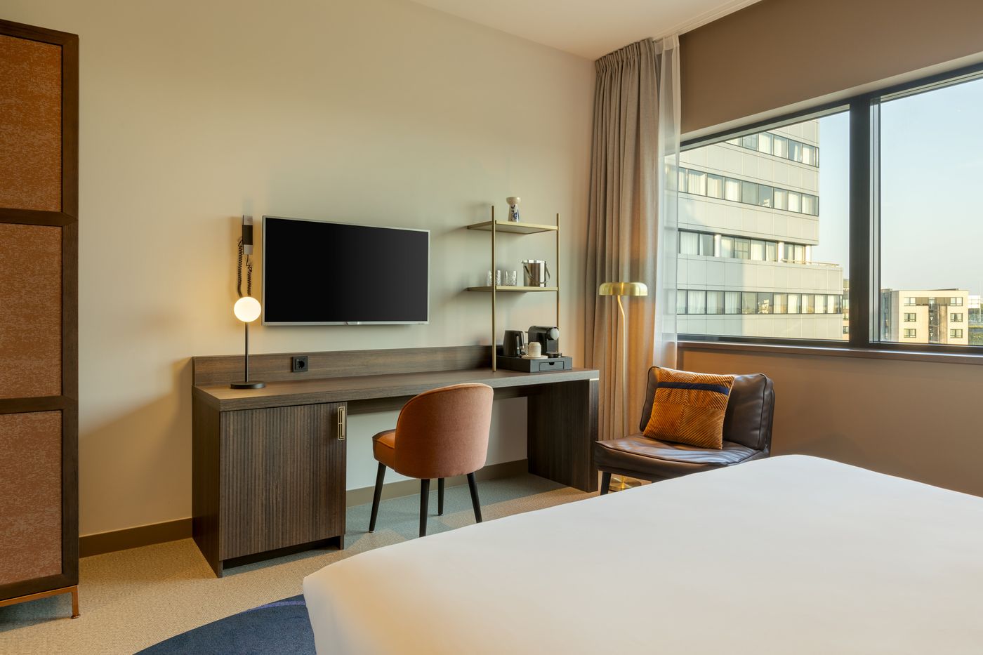 Corendon-Plaza-Amsterdam-Schiphol-Airport-Hotel-Room-23