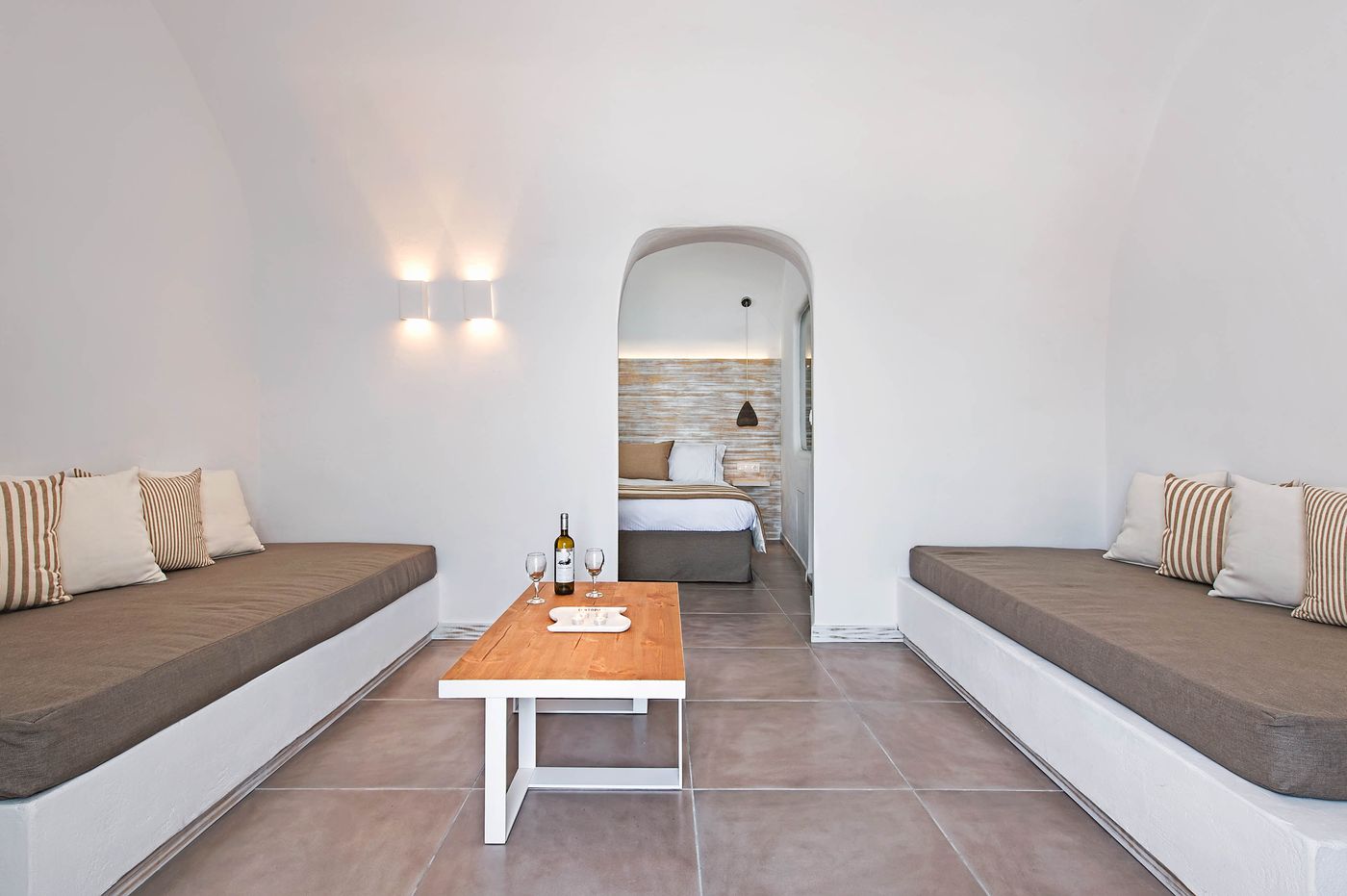 Athina-Repose-Suites-Room-70