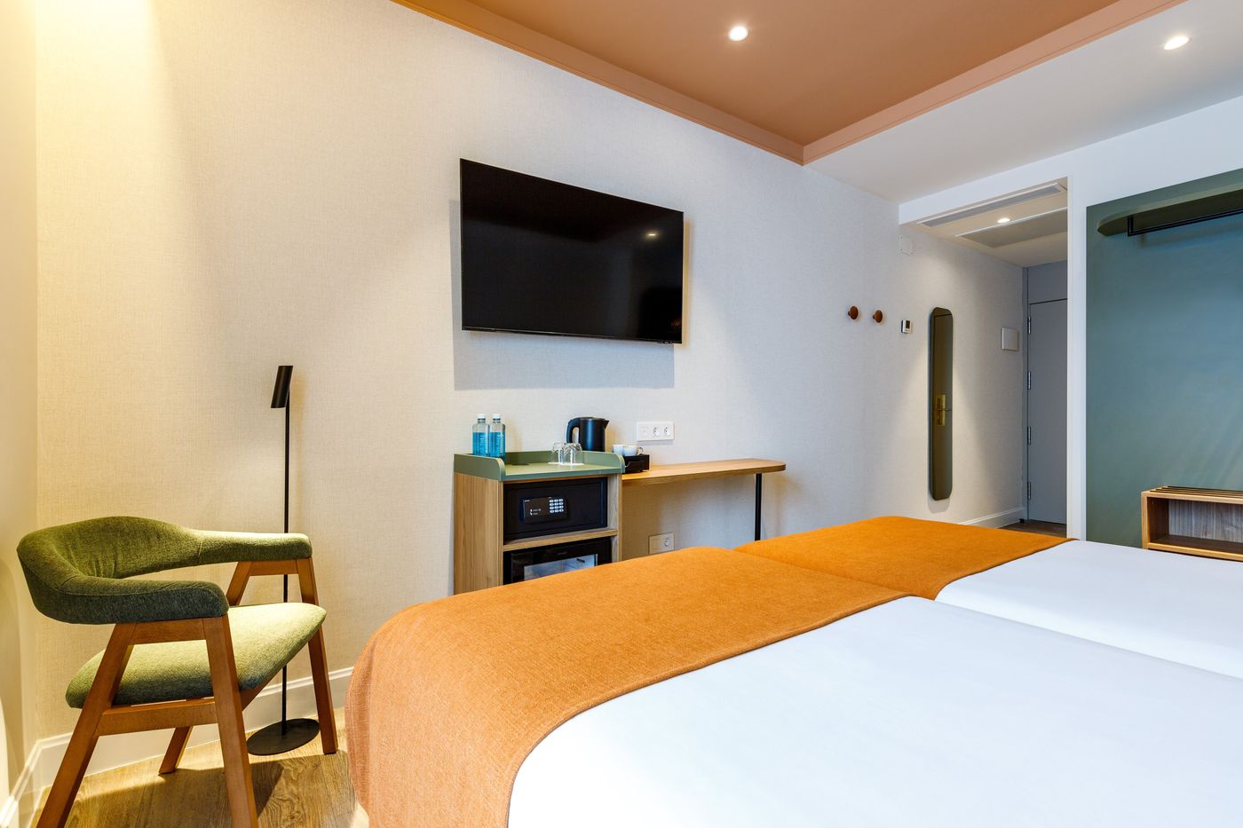 Petit-Palace-Puerta-del-Sol-Room-24