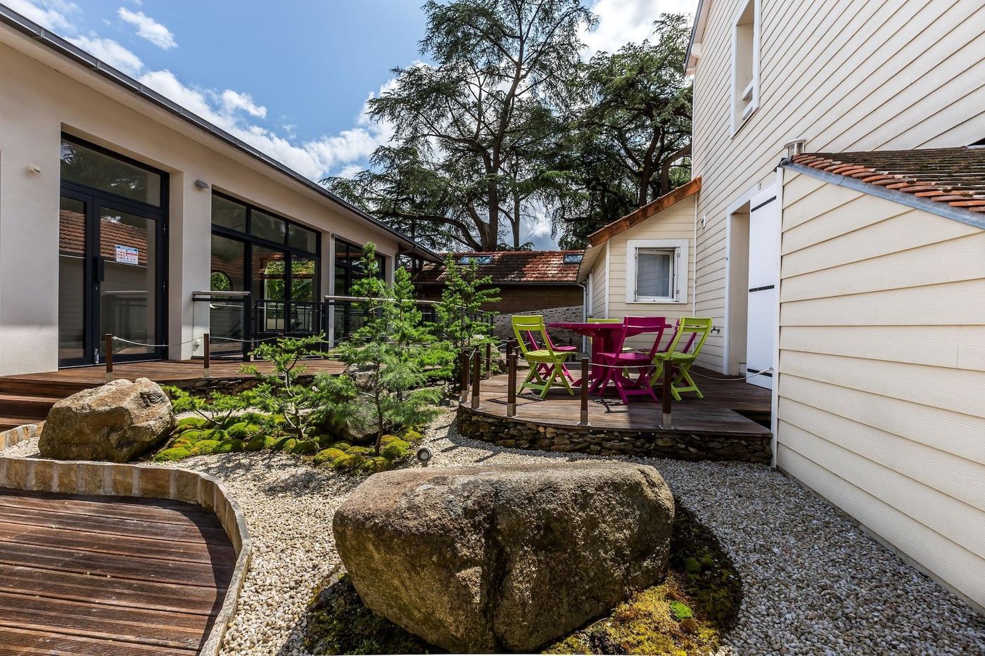 Ra Sid Spa Loire Sa Vre-France-Nantes-General view-3