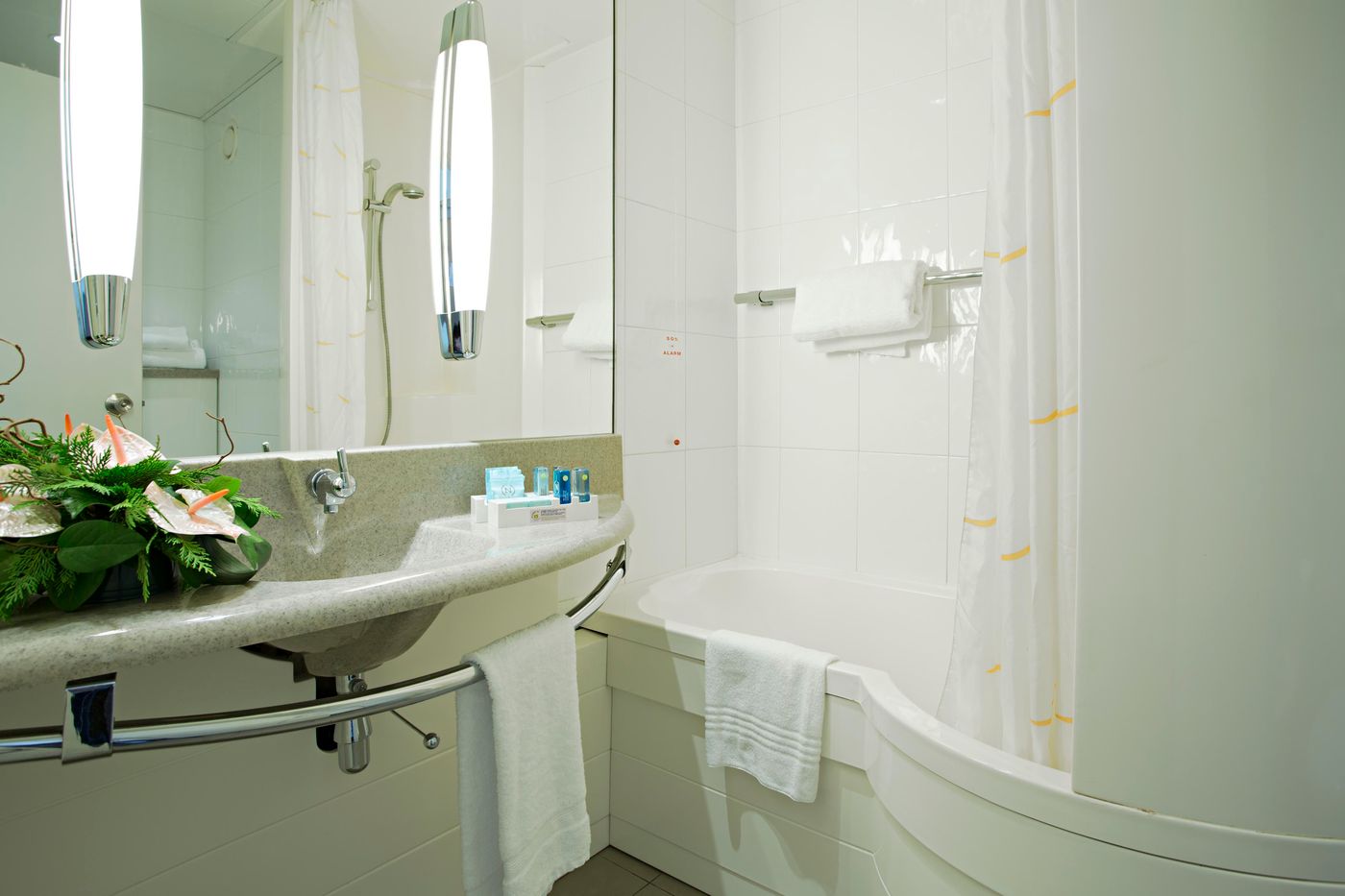 Novotel-Venezia-Mestre-Castellana-General-view-42