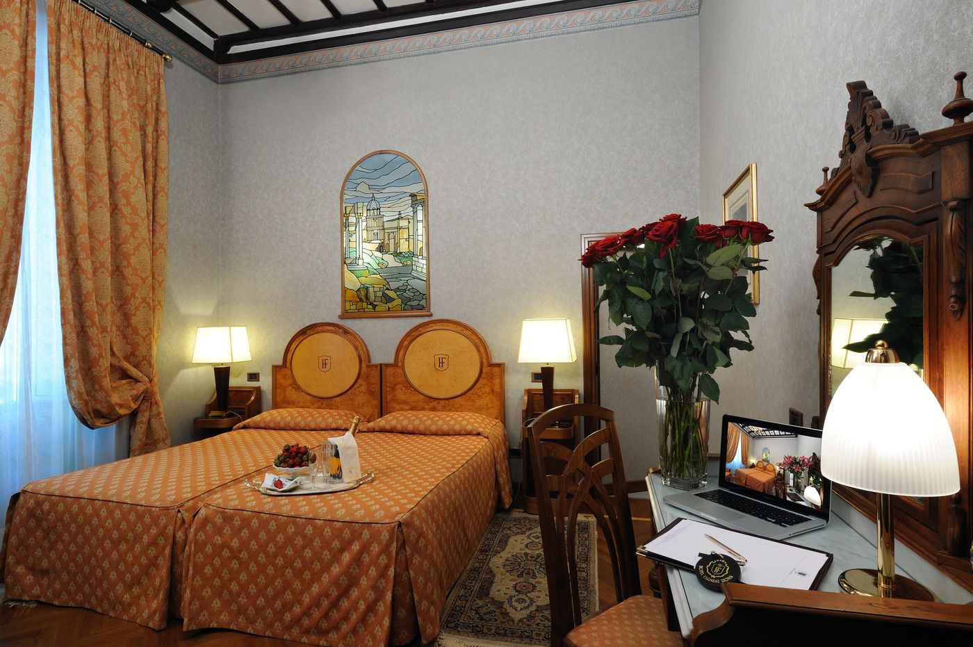 Farnese-Room-11
