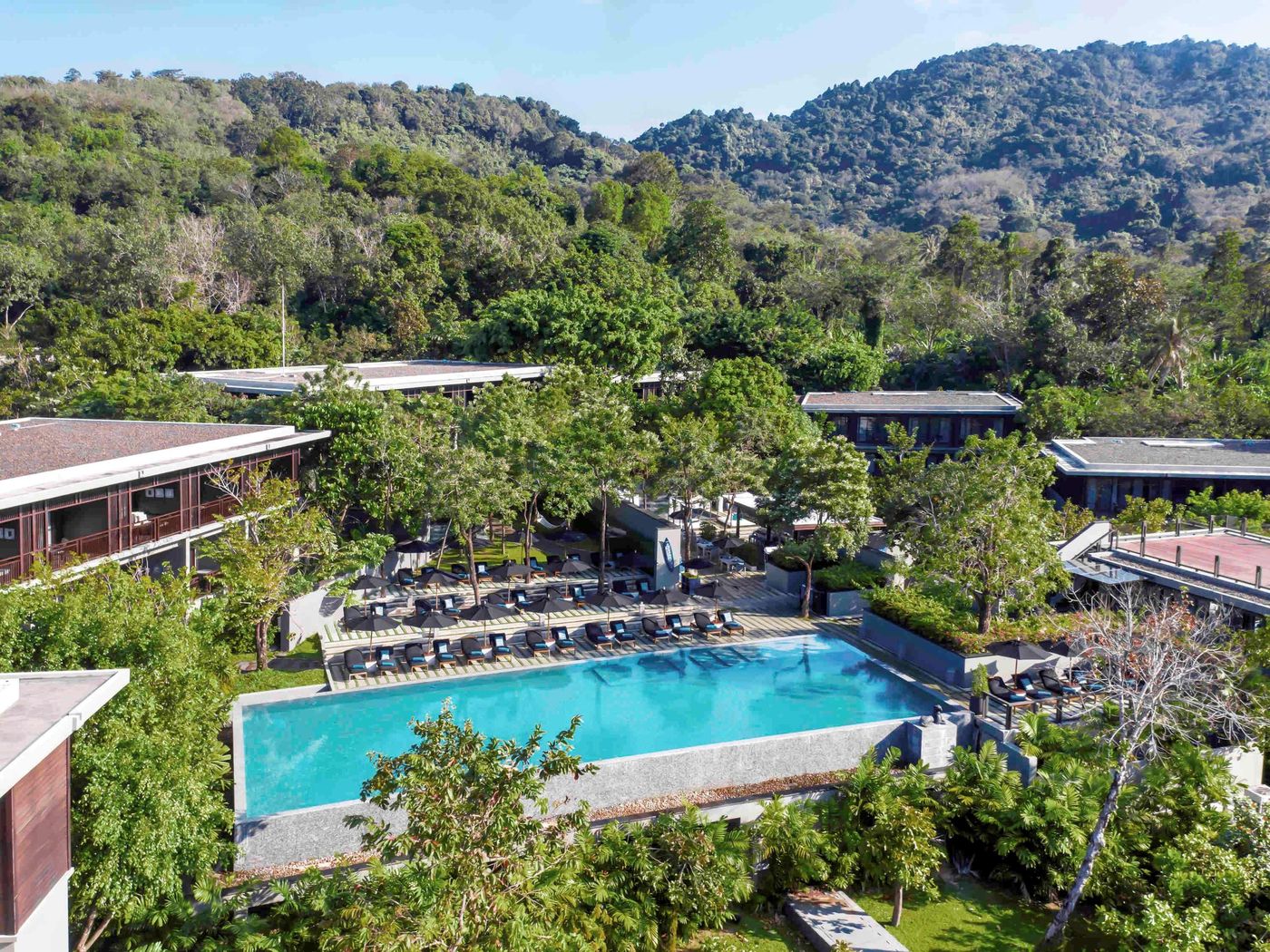 Pullman-Phuket-Arcadia-Resort-Bar-9