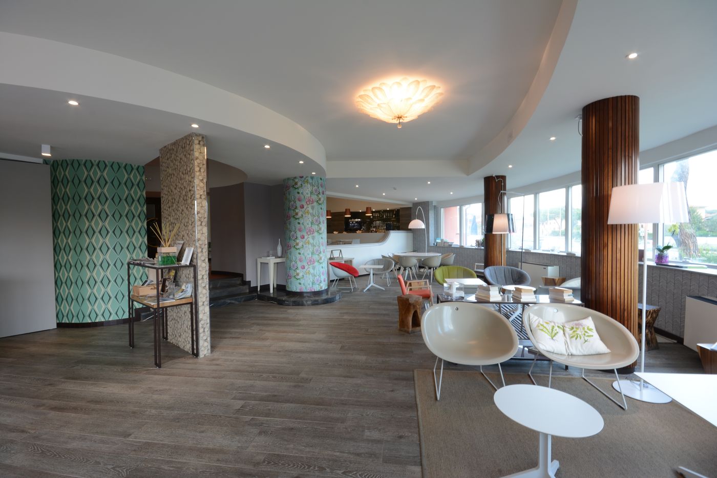 Napoleon-Italy-LUCCA-Lobby-2