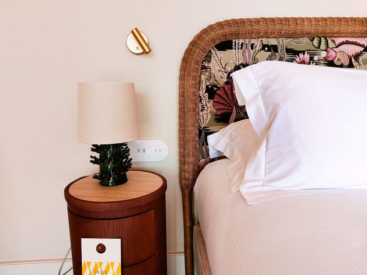 La-Perouse-Nice-Baie-des-Anges-Room-22