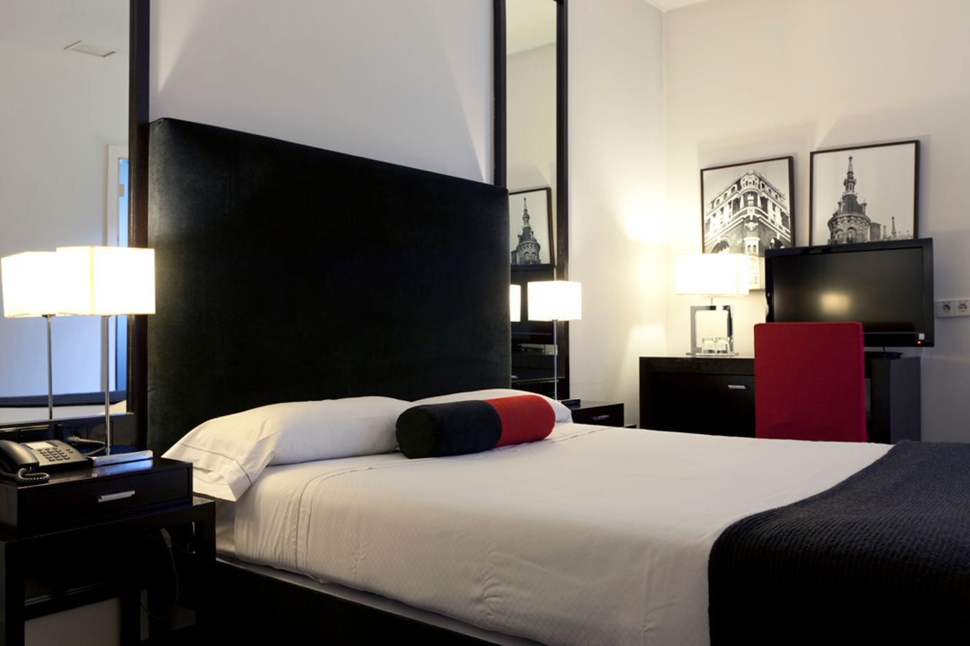 Quatro-Puerta-del-Sol-Room-15