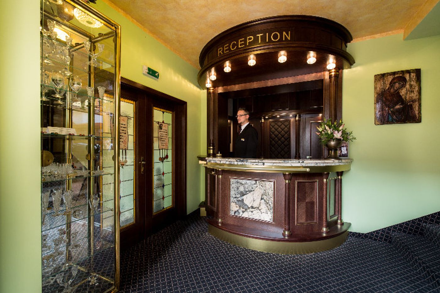 Selsky Dvur Sivek Hotels-Czech Republic-PRAHA 10-Lobby-3