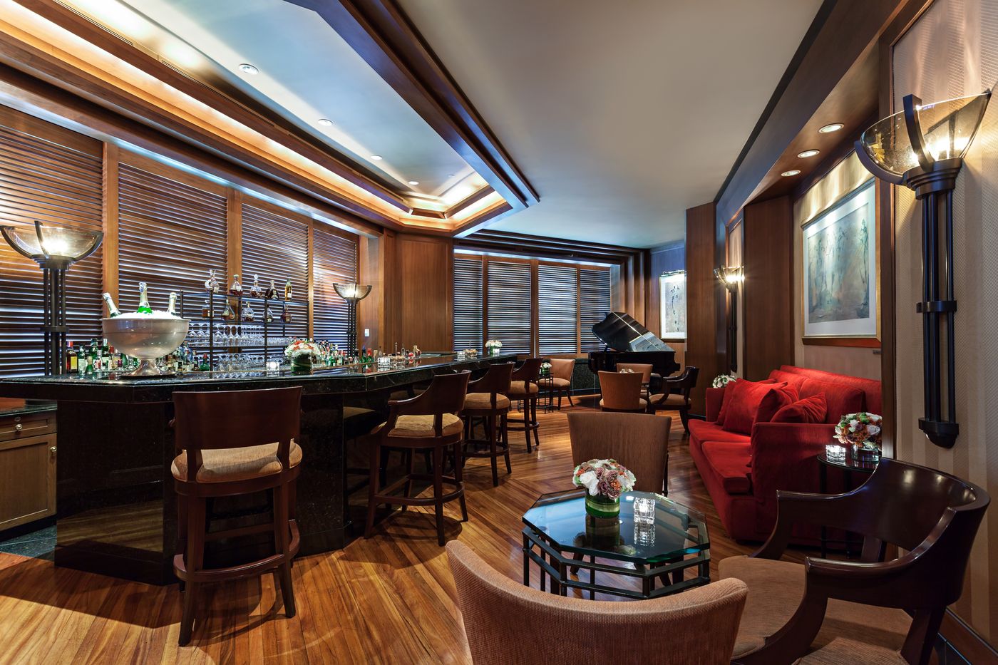 The-Peninsula-Bangkok-Bar-23