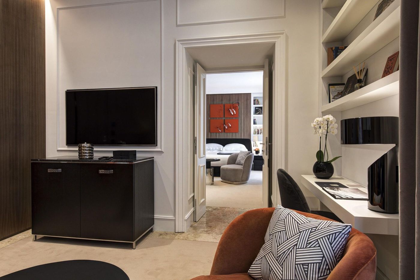 The-First-Dolce-Room-3