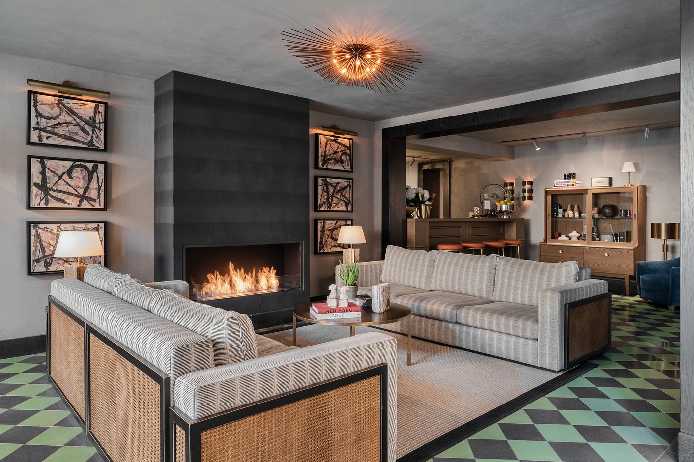 Root-Karakoy-General-view-4