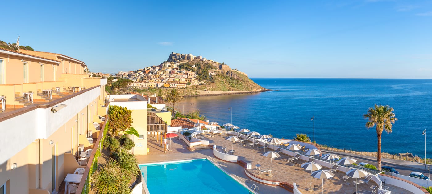 Pedraladda-Hotel-Pool-30