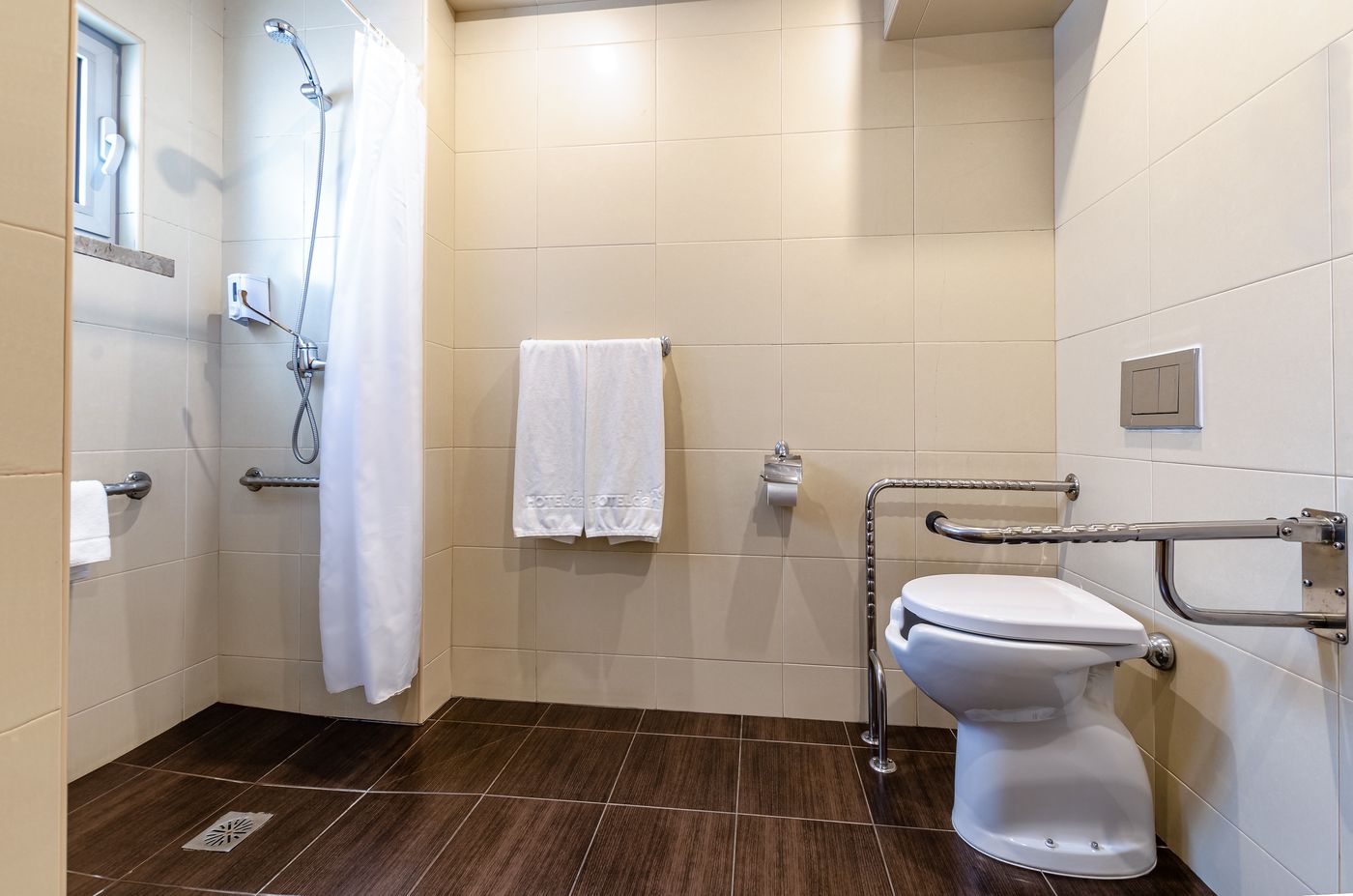 DAH-Dom-Afonso-Henriques-Room-33