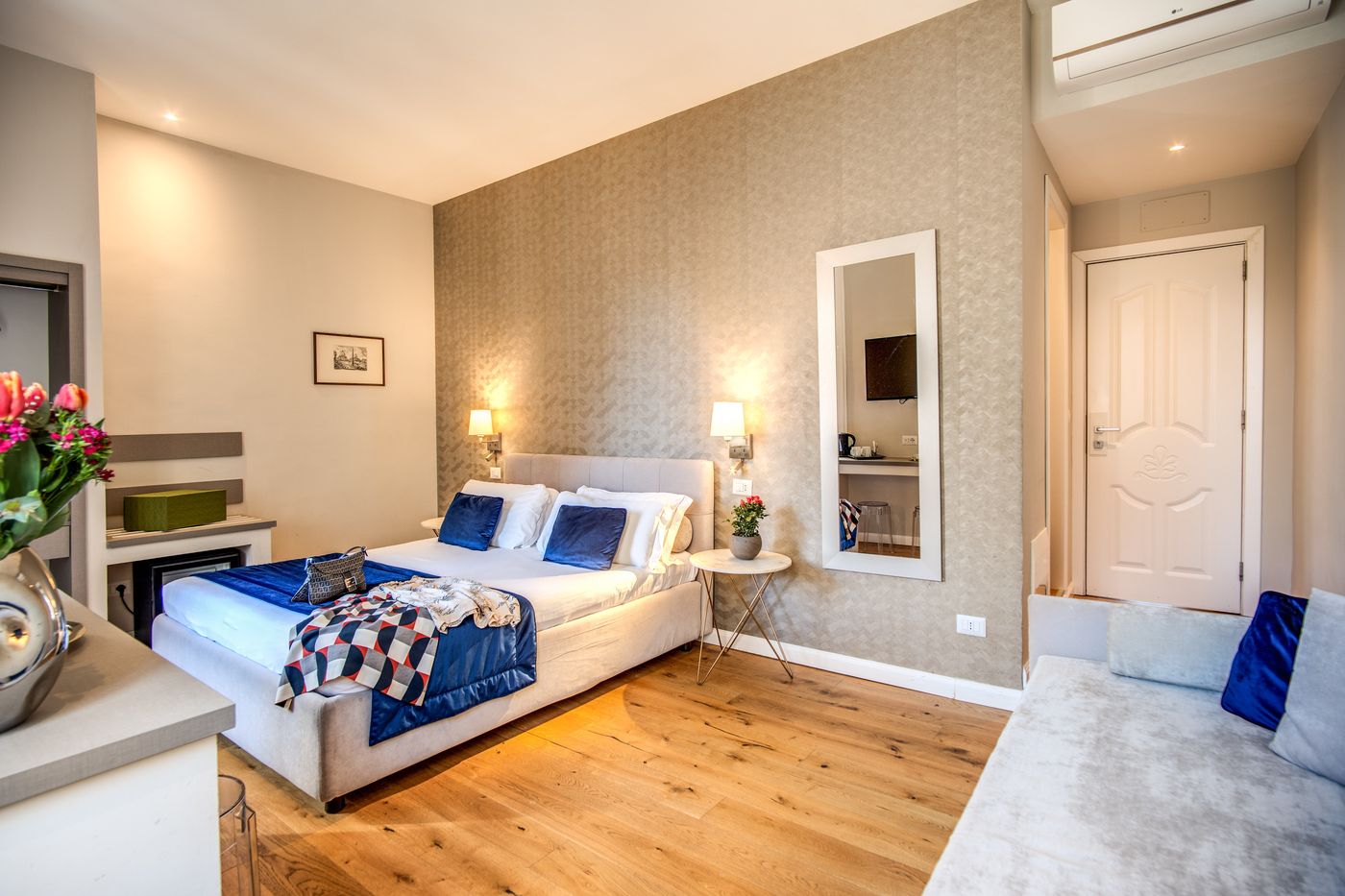 Hotel-55-Fiftyfive-Room-30