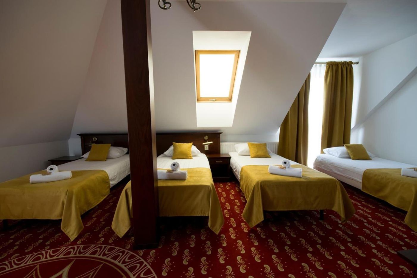 Dworek Magnat-Poland-WIELKA WIES-Room-6