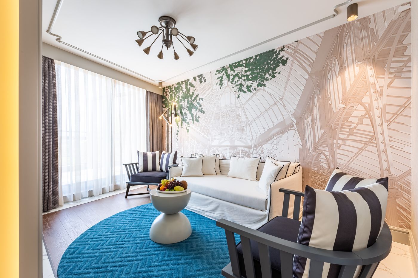 Stayso-The-House-Hotel-Room-10