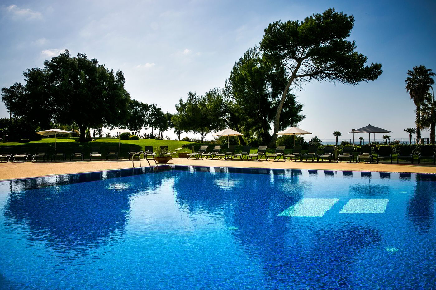 Pestana-Cascais-Ocean---Conference-Aparthotel-Pool-30
