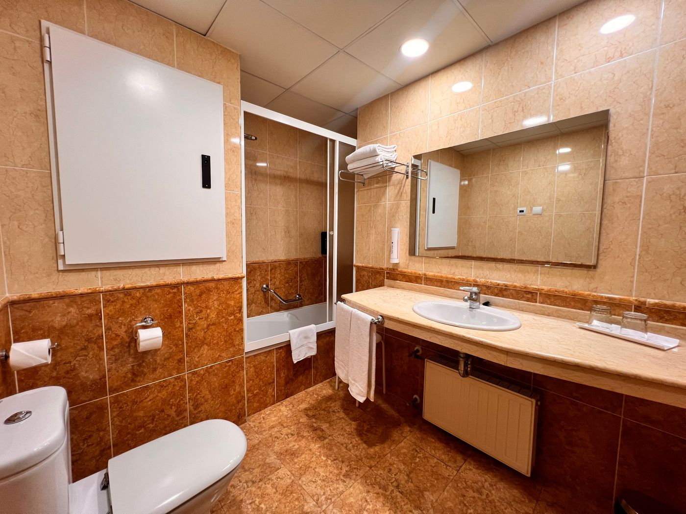 Maya-Alicante-Room-39