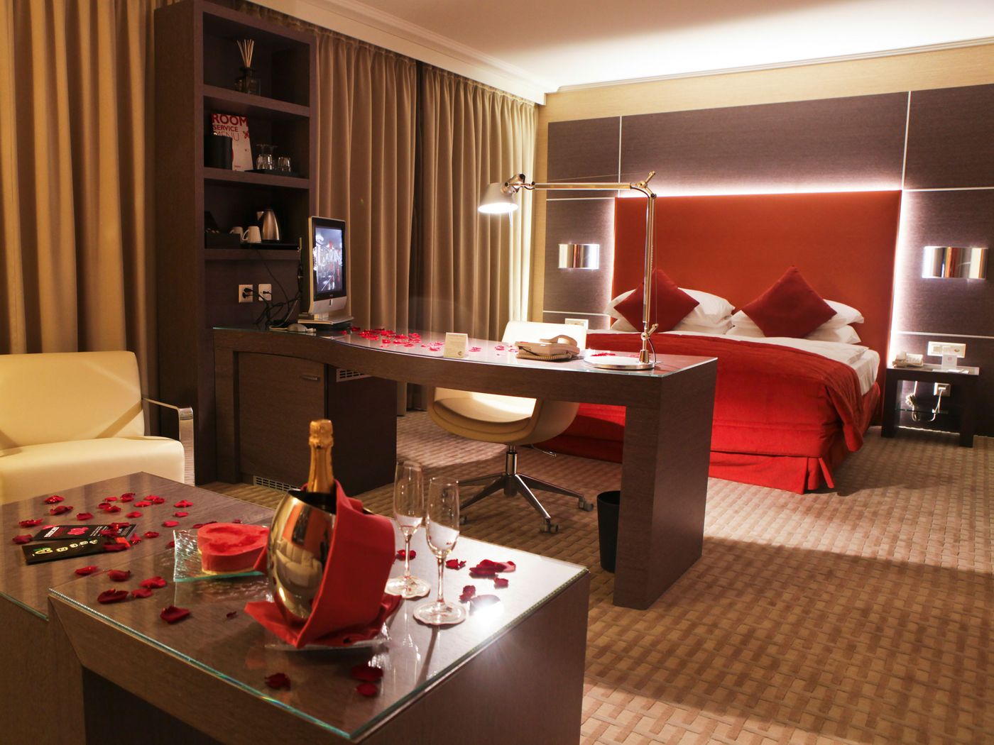 Hilton-Geneva-Hotel---Conference-Centre-Room-48