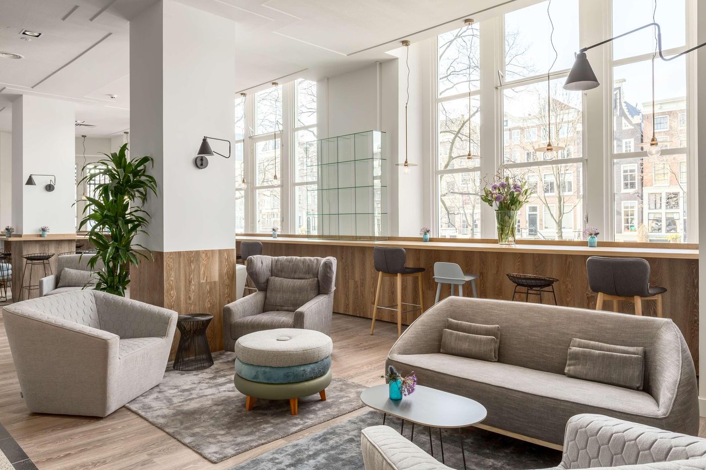 NH-City-Centre-Amsterdam-Lobby-3