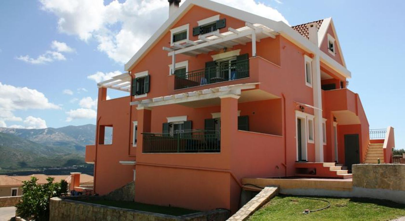 Lagoon View Apartments - Adults Only