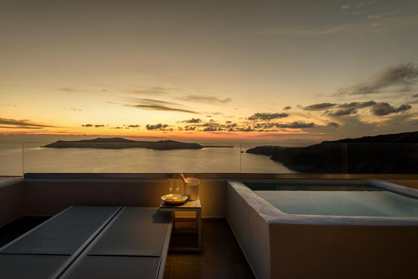 Pantheon Deluxe Villas