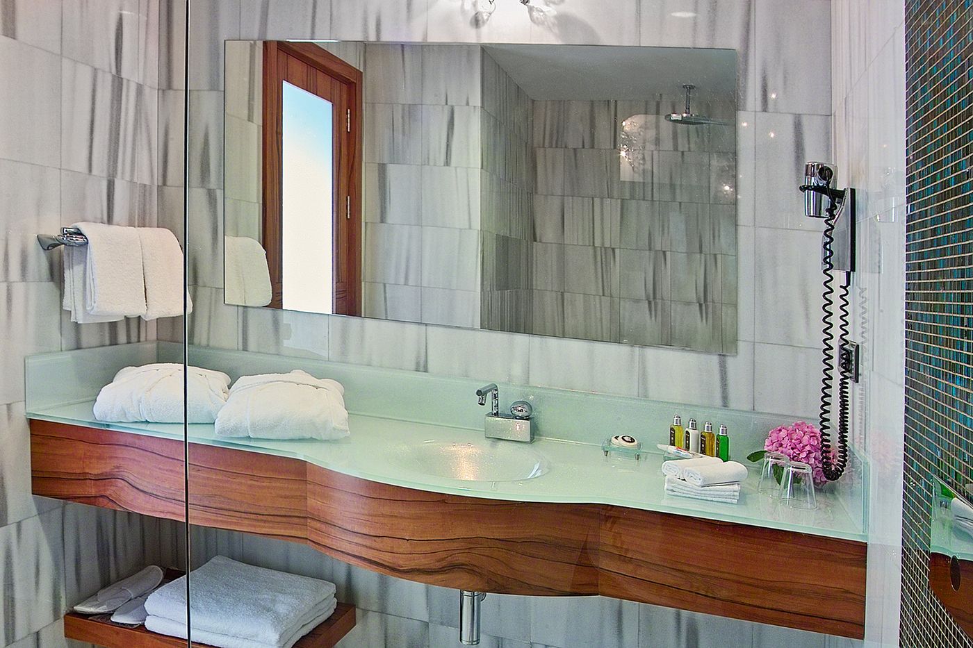 Biz-Cevahir-Hotel-Sultanahmet-Room-26