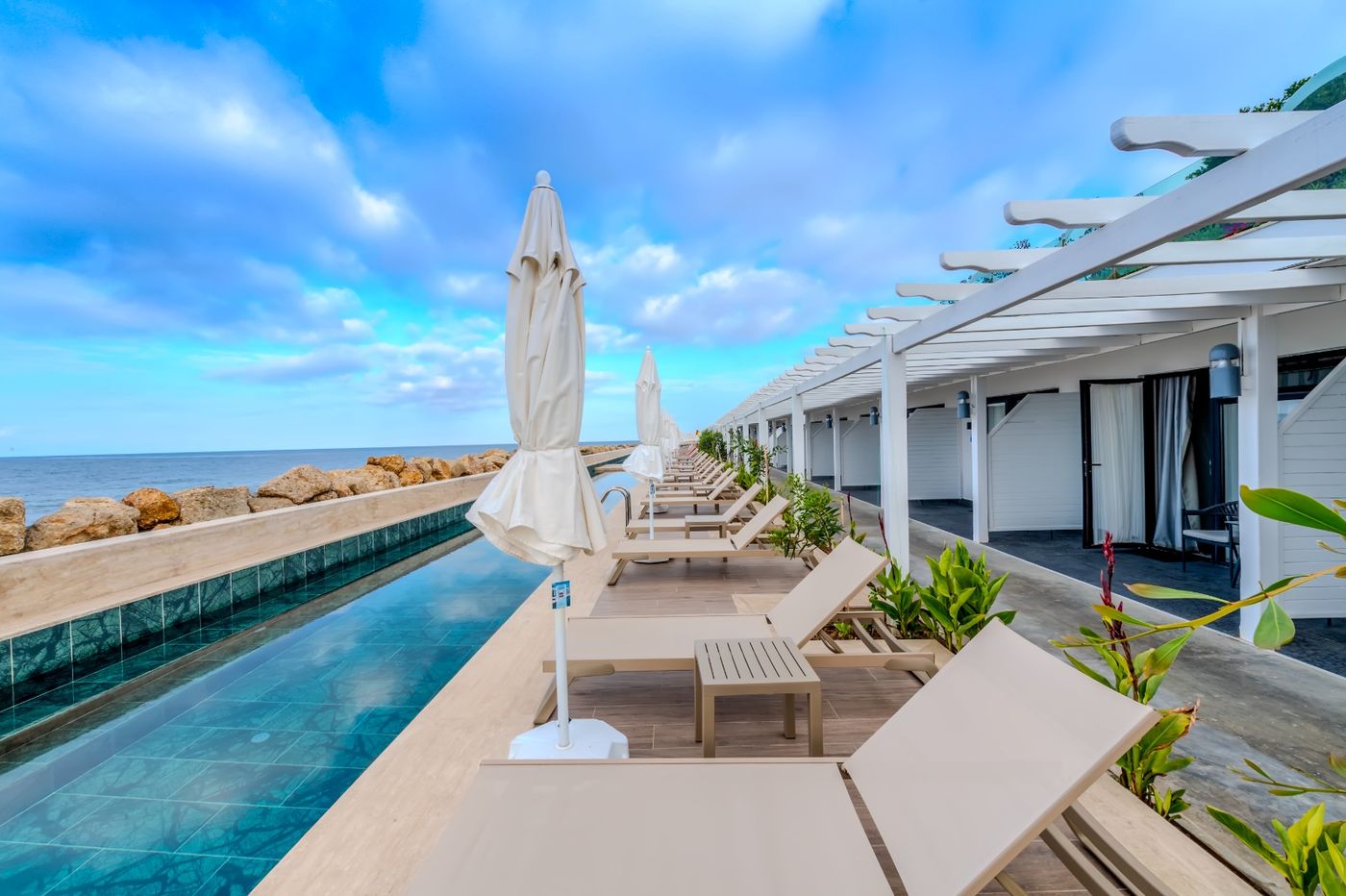 Gold Island Selected Hotel