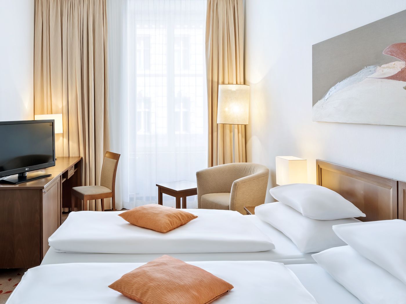 Hotel Rathauspark a member of Radisson Individuals - Austria - VIENNA - Room - 5