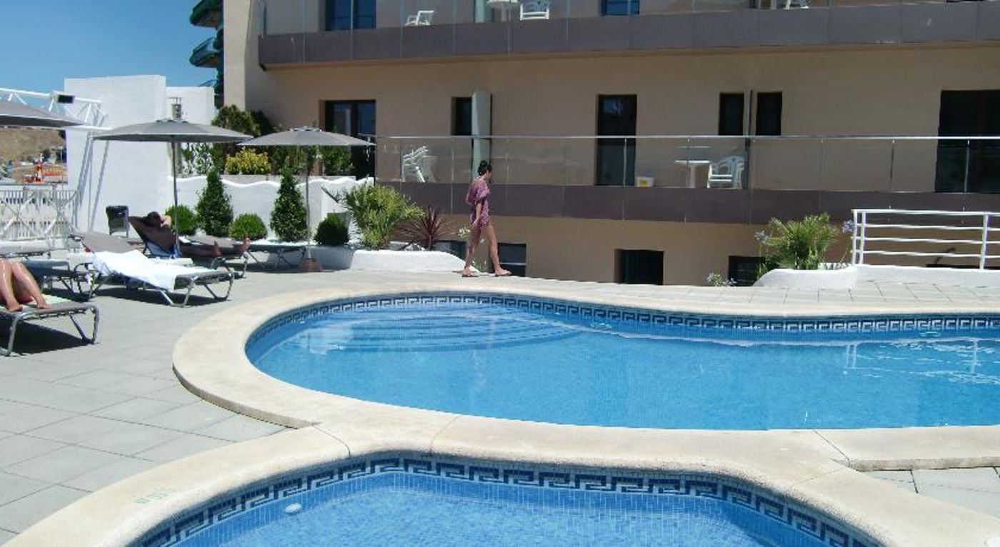 Petit Palau - Adult Only (14+)