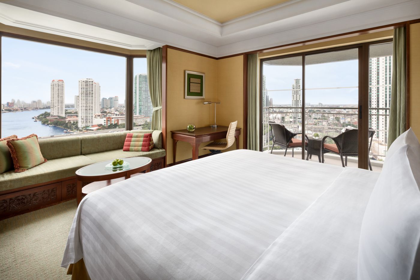 Shangri-La-Bangkok-Room-26