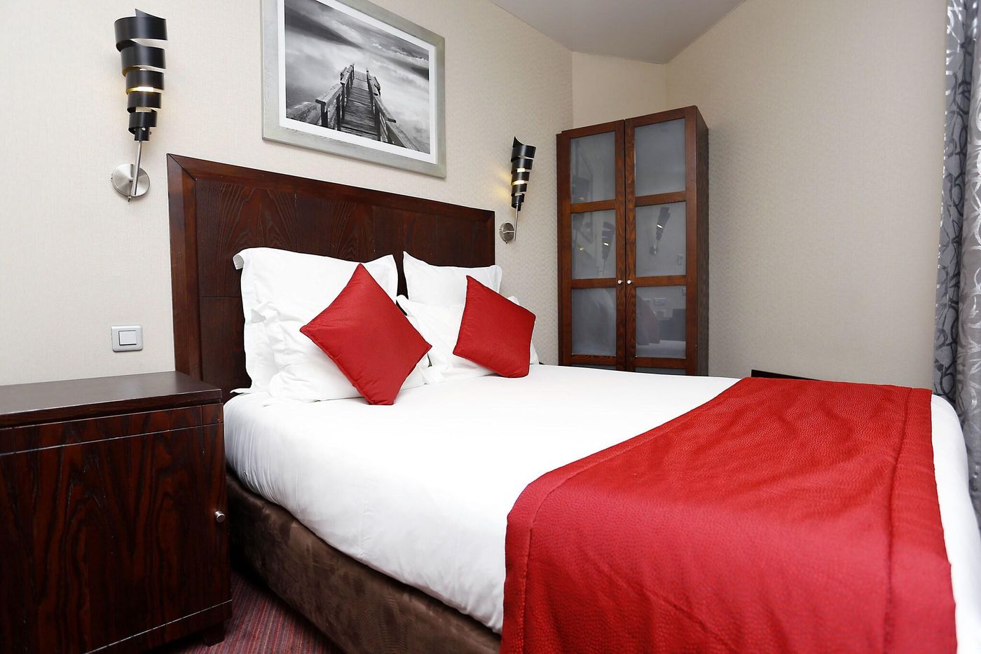 Grand-Hotel-Francais-Room-28