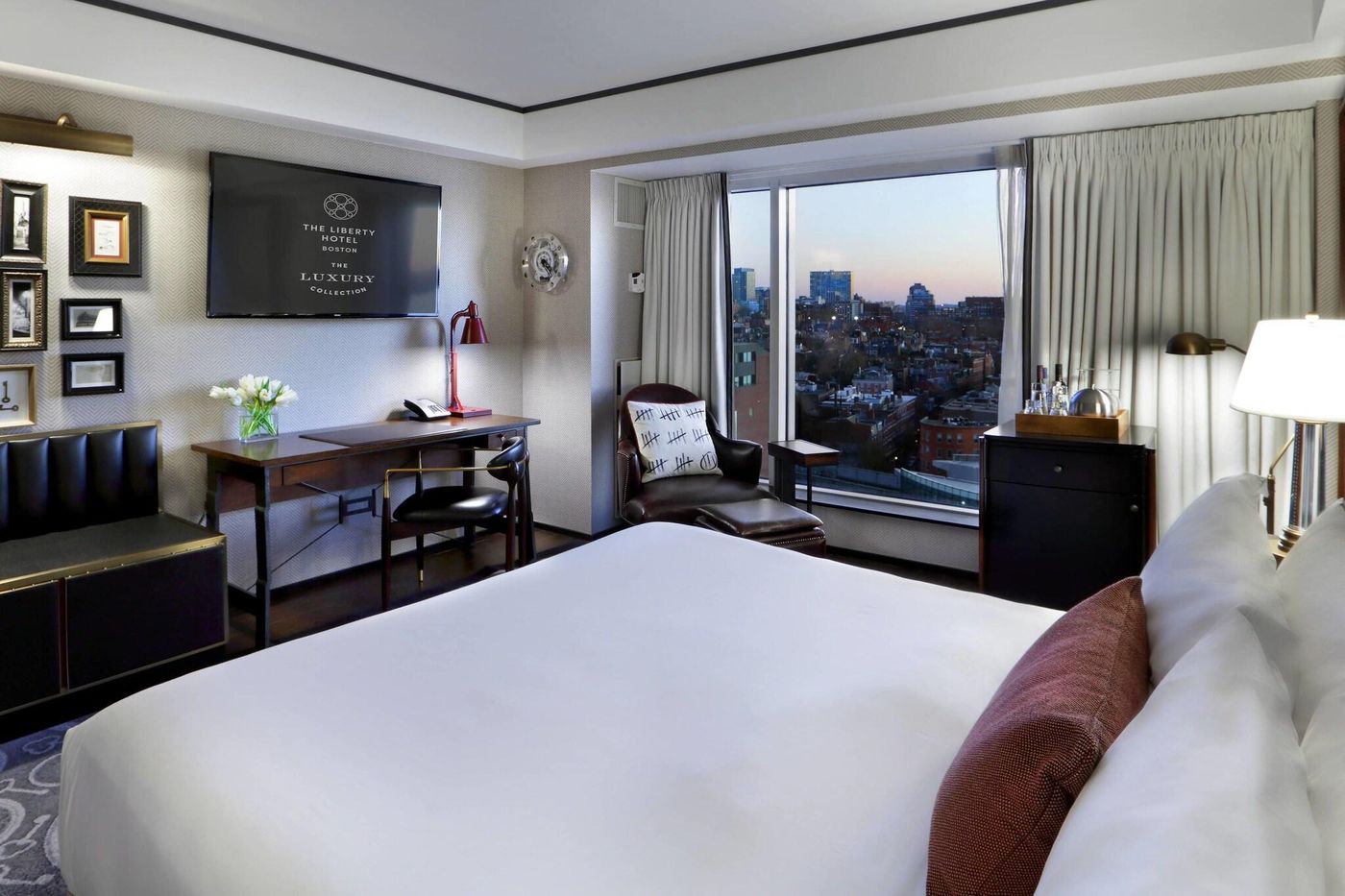 The-Liberty--a-Luxury-Collection-Hotel--Boston-Room-43
