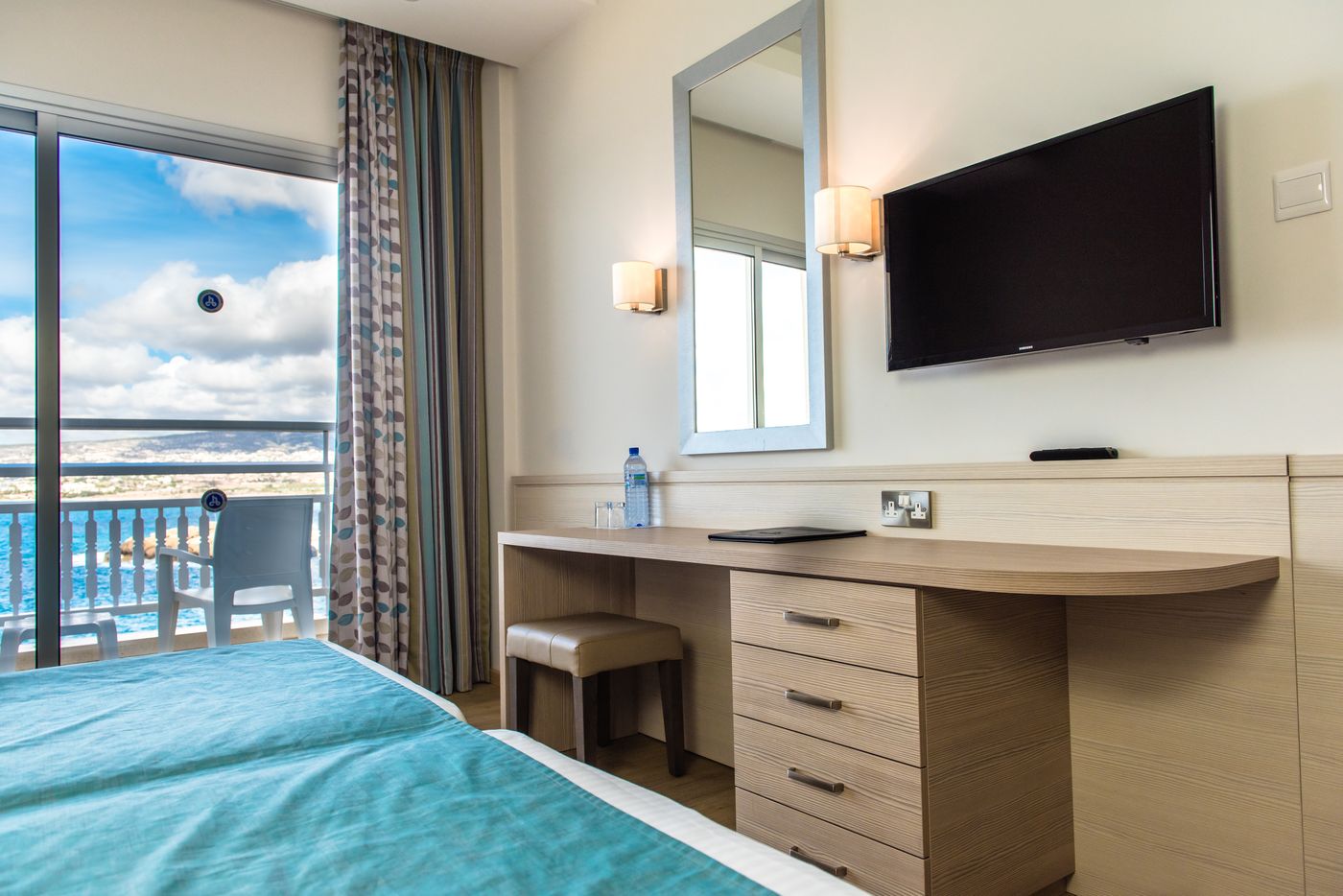 Cynthiana-Beach-Hotel-Room-17