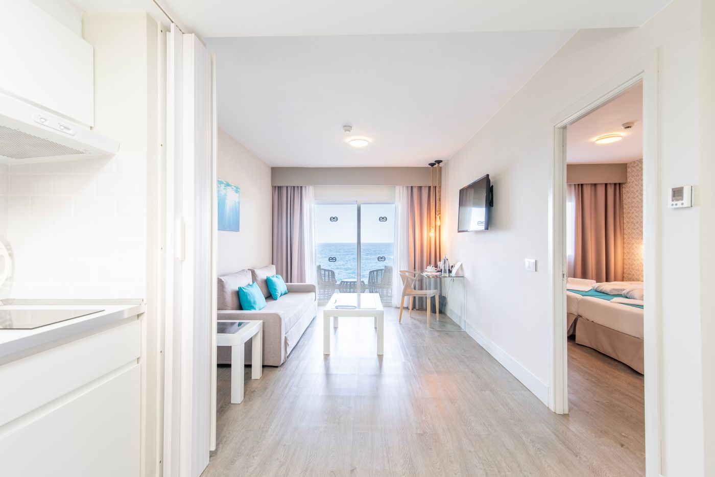 Ereza-Mar---Adults-Only-Room-19