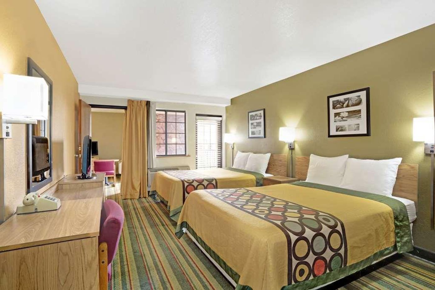 Ellis Island Casino Hotel and Brewery-United States-Las Vegas-General view-10