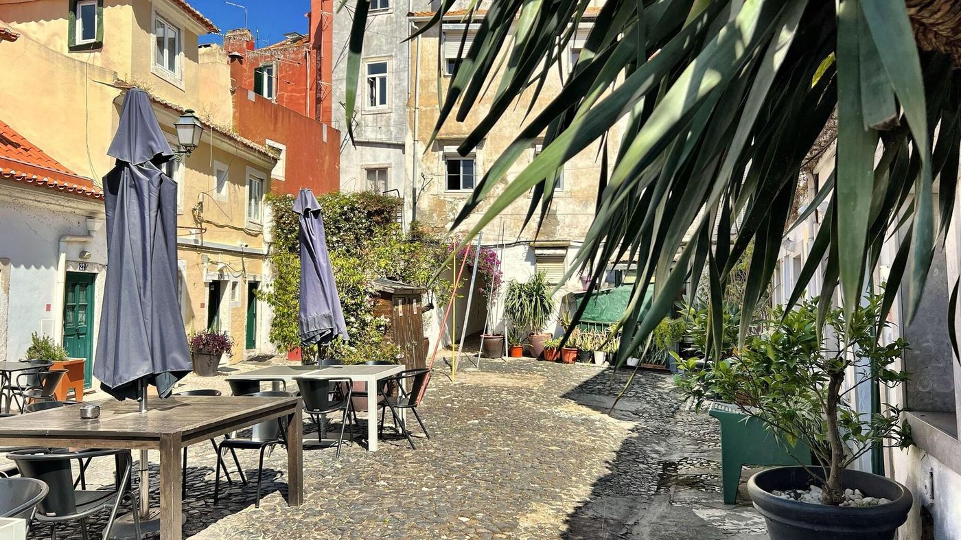 Casa-Do-Patio-Bed---Breakfast-Terrace-52