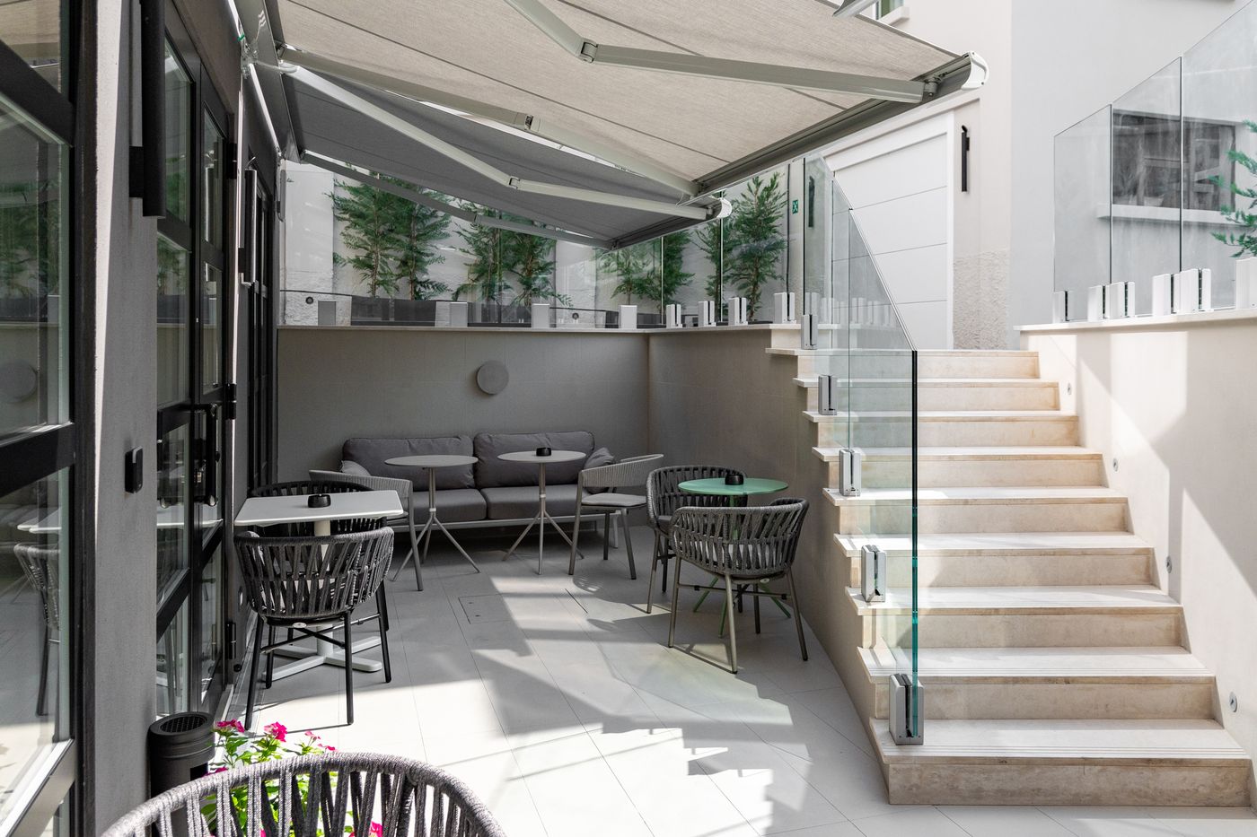 Boutique-Hotel-Martini-17-Lobby-12