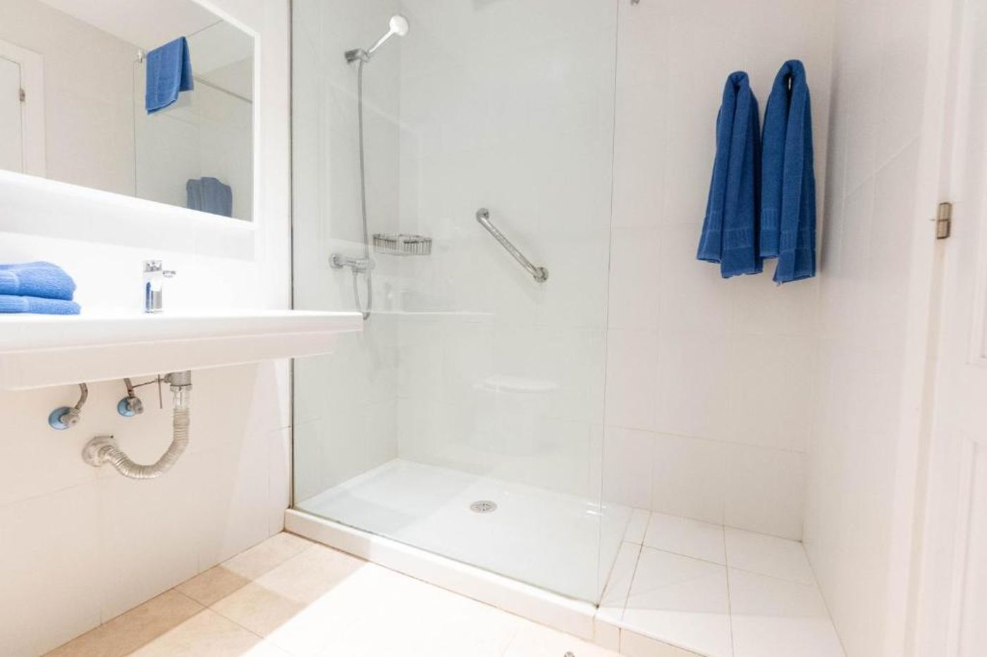 Flamingo Apartments - 1 Bedroom Apartment