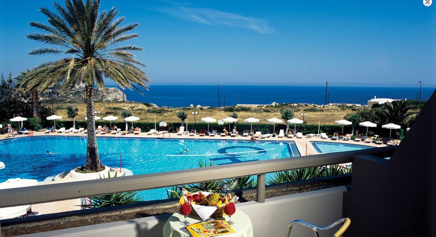 Cathrin-Hotel-Room-38