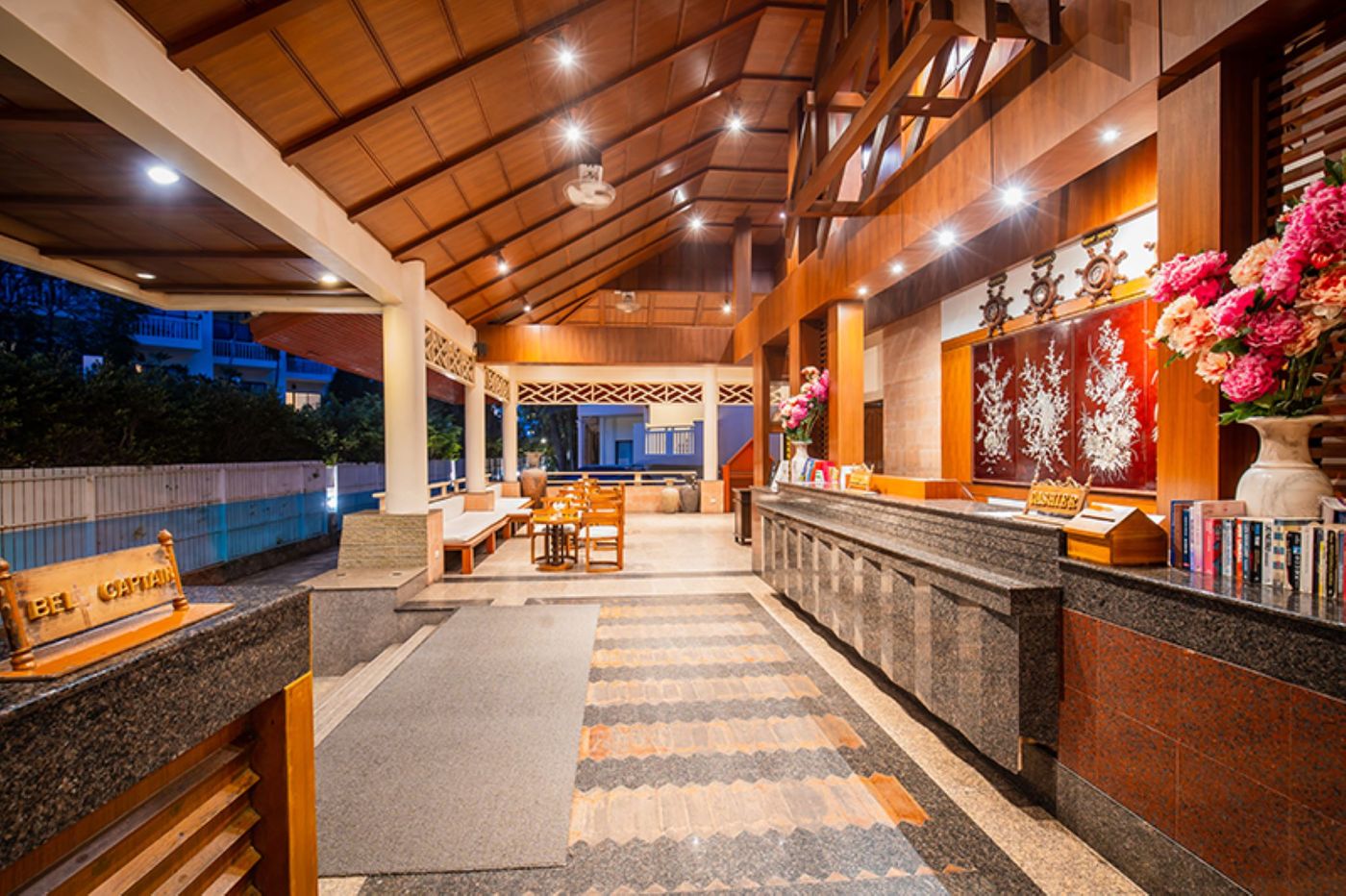 Karon-Princess-Hotel-Lobby-32